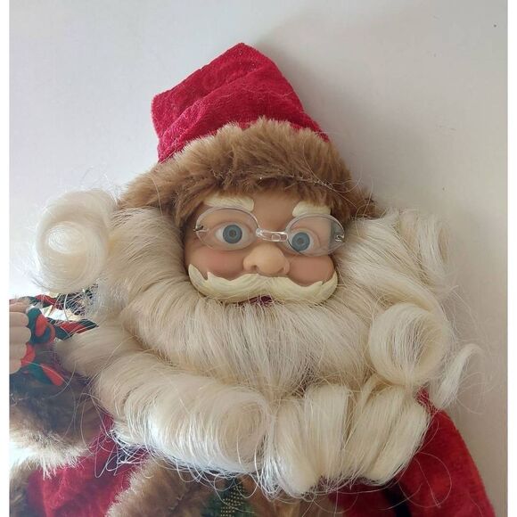 Santa Claus Figure Wind Up Music and Sways - Picture 6 of 6